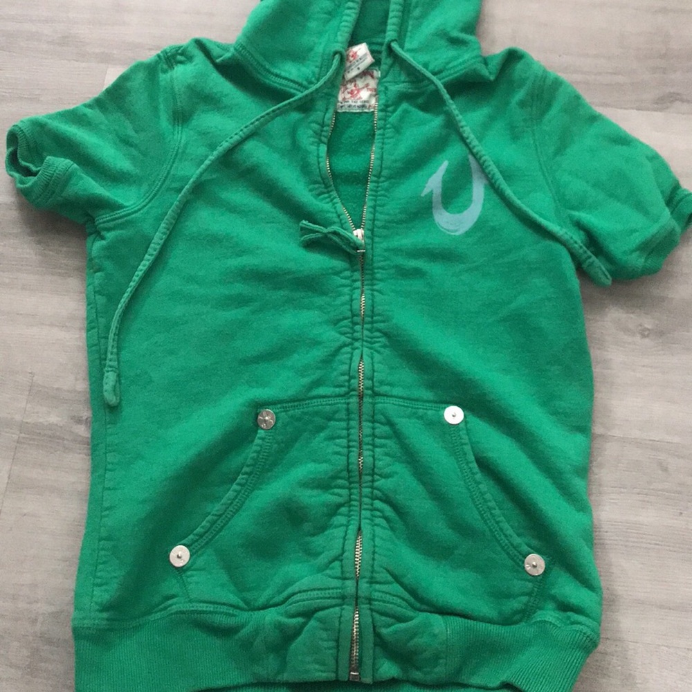 True religion cut sleeve jacket 💫💚
